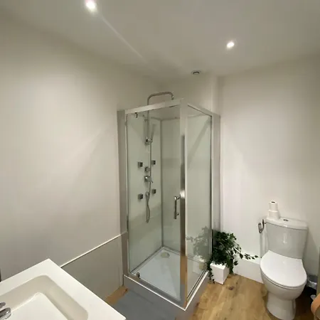 Henry's Place - Cosy En Hypercentre De Apartament