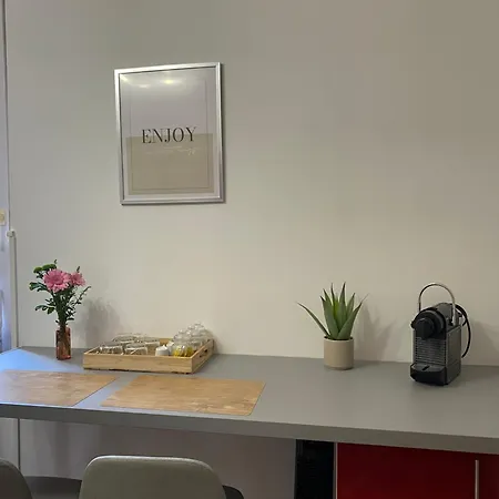 Henry's Place - Cosy En Hypercentre De Apartament *